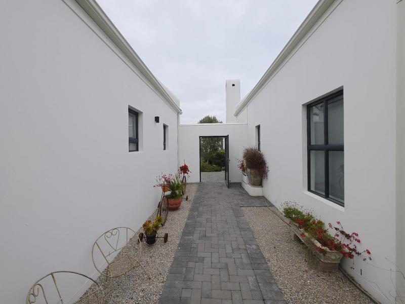 5 Bedroom Property for Sale in Dwarskersbos Western Cape